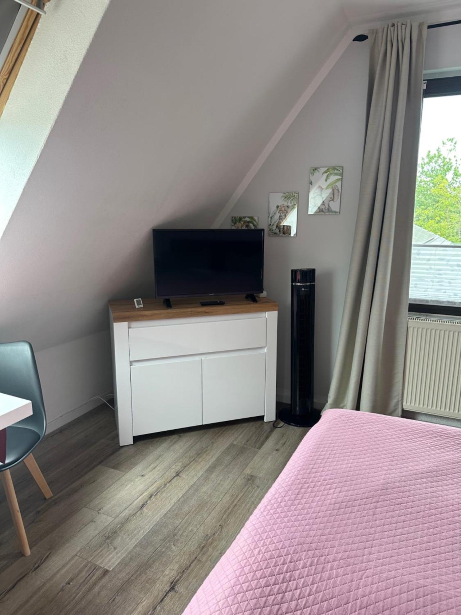 Ferienwohnung Am Park Leipzig Ngoại thất bức ảnh
